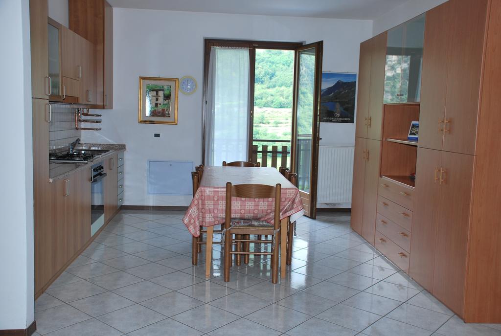 Appartamenti Stanga Ivo Tenno Zimmer foto